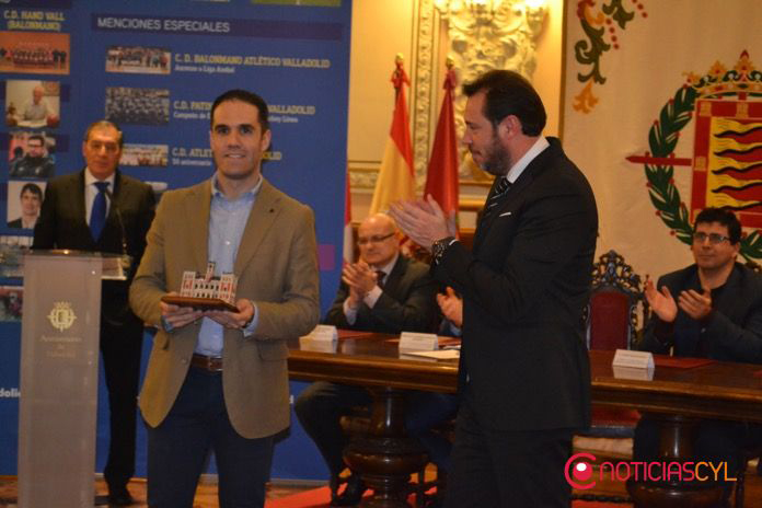 El Recoletas Atlético Valladolid recoge una Mención Especial en los Premios Valladolid Ciudad Deportiva 2016 | Galería 3 / 3