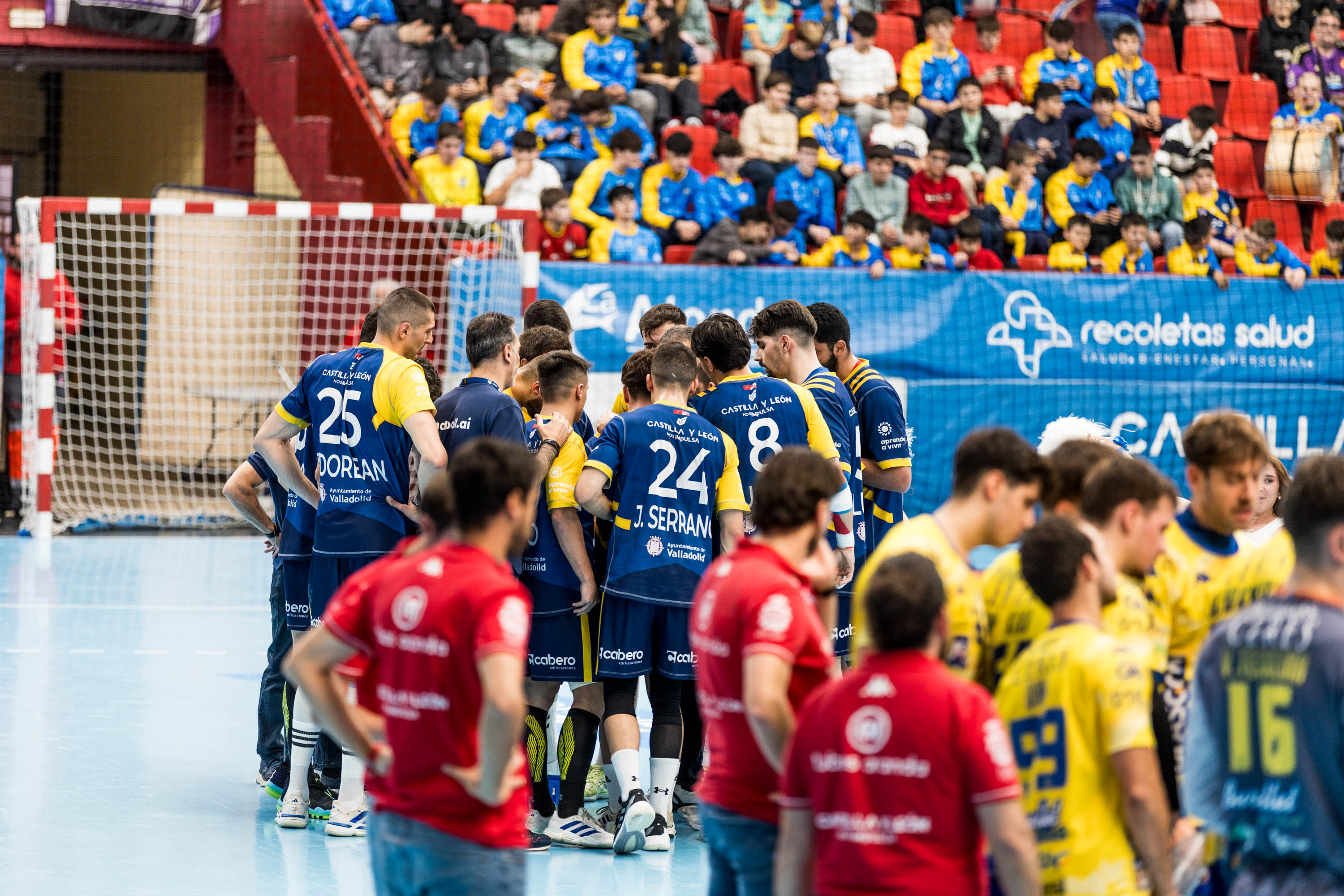 El Recoletas cae ante el Tubos Aranda en semifinales de la VIII Copa Castilla y León (32-37)