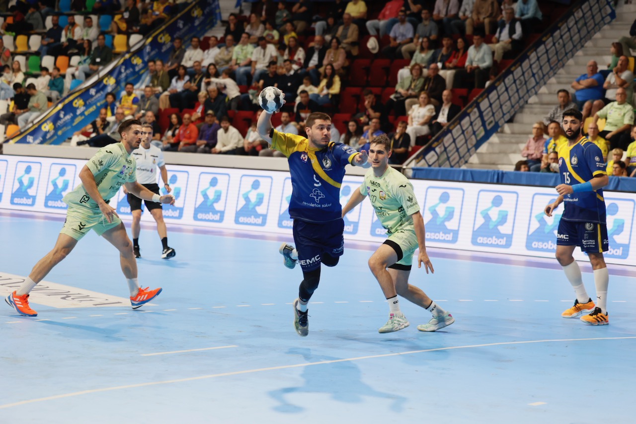 El Recoletas pierde en el Quijote Arena ante el Caserío Ciudad Real (33-30)