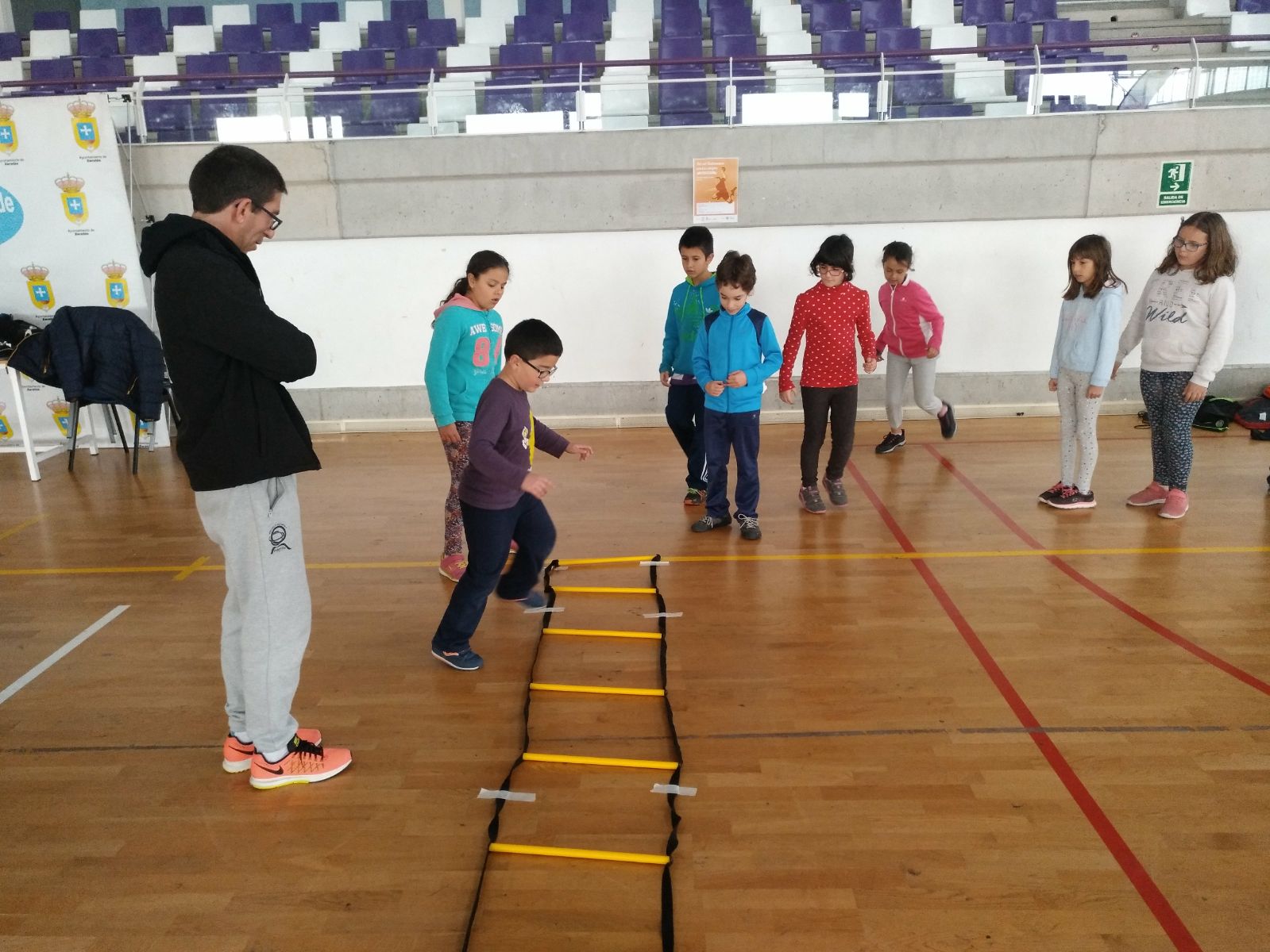 180 escolares de Zaratán disfrutan del balonmano gracias al programa A Jugar! | Galería 10 / 13